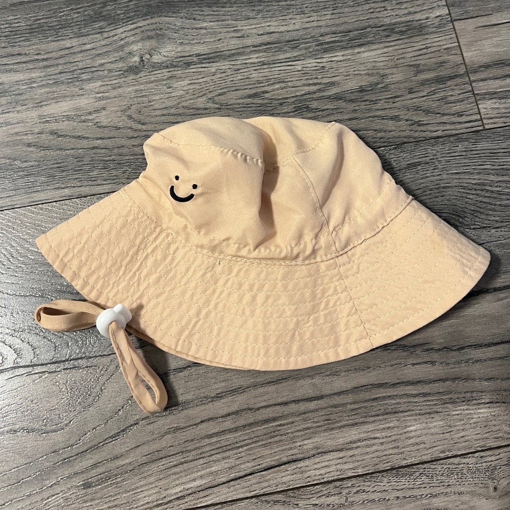 🌱🦢4 FOR $15!🦢🌱 Smiley Face Kids Sun Hat - Tan